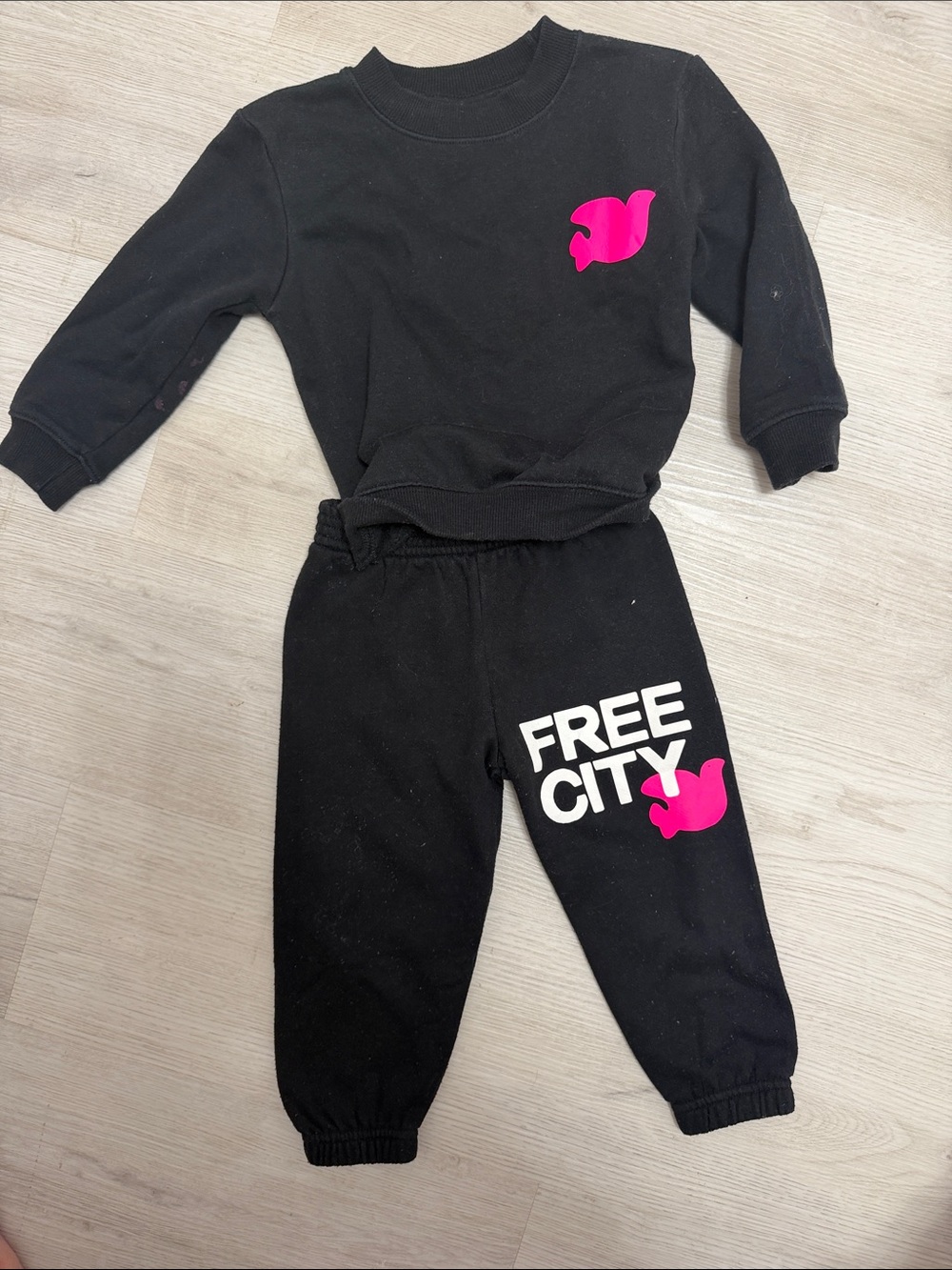 Free city inspired Black Kids Sweatshirt & Joggers with Pink Accent